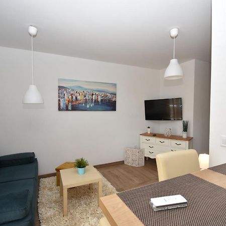 Apartmani Julija Vodice Bagian luar foto