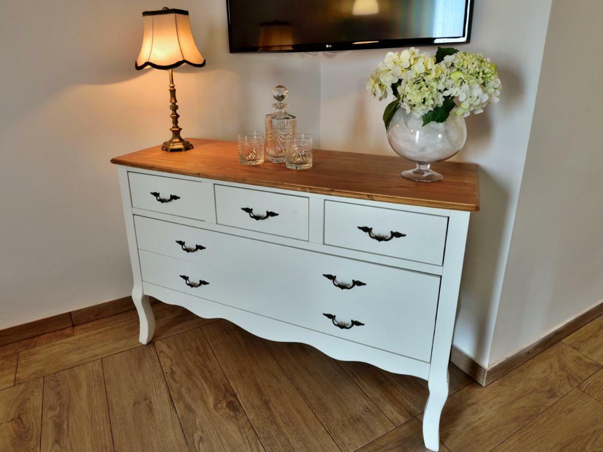 Apartmani Julija Vodice Bagian luar foto